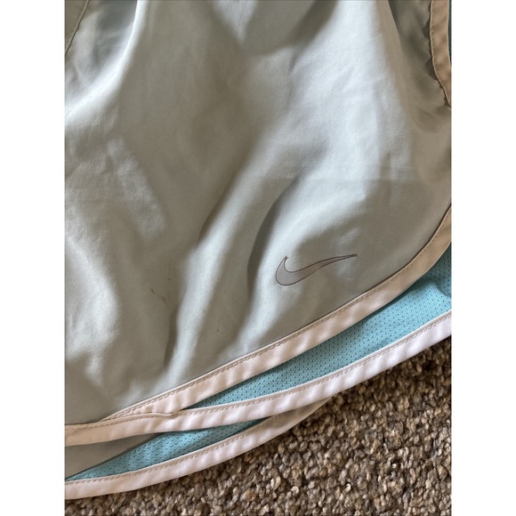 Womens Nike Dri-Fit Blue Shorts Size‎ Small - Picture 2 of 4
